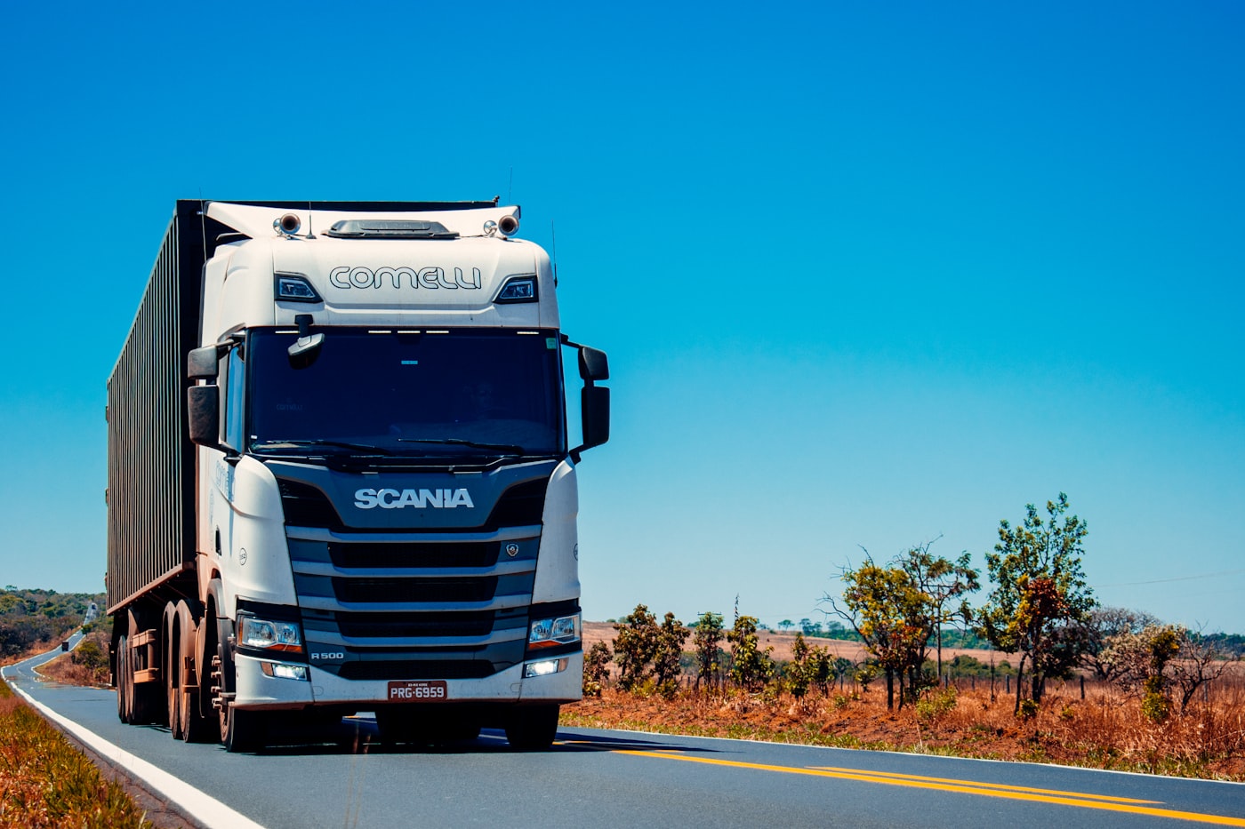 Freight truck for land transportation